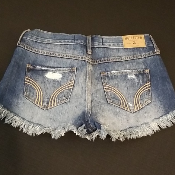HOLLISTER High Waist Jean distressed Shorts 1/25 - Picture 2 of 7